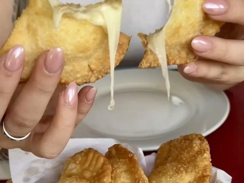 Empanadas cóctel congeladas